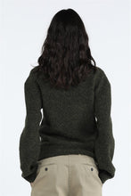 Lade das Bild in den Galerie-Viewer, N°21 Pullover