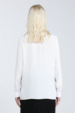 Lade das Bild in den Galerie-Viewer, N°21 Seide Bluse