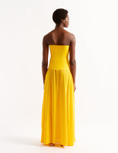 Lade das Bild in den Galerie-Viewer, ERES &quot;Ankara&quot; Kleid in Gelb
